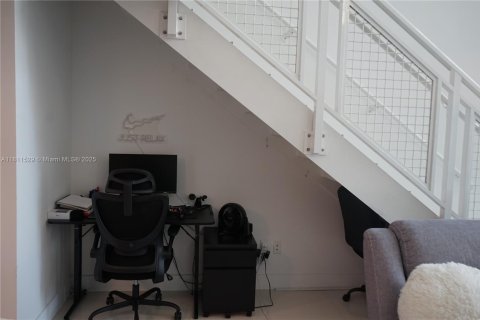 Copropriété à vendre à Miami, Floride: 1 chambre, 90.86 m2 № 1755792 - photo 23