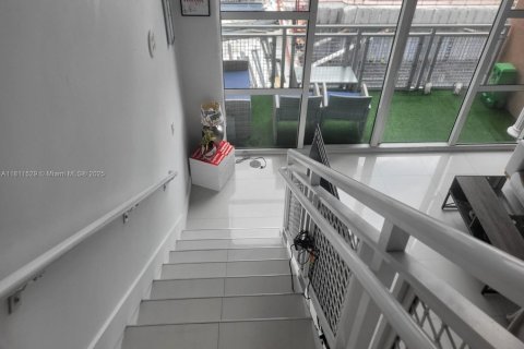 Copropriété à vendre à Miami, Floride: 1 chambre, 90.86 m2 № 1755792 - photo 12