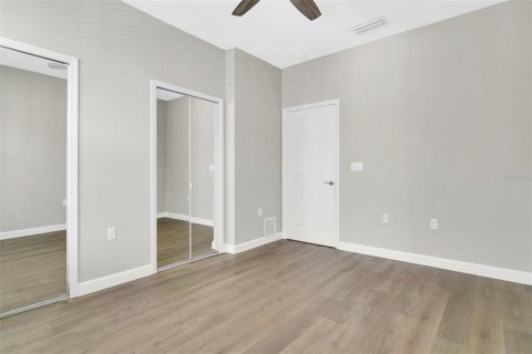 Condo in Orlando, Florida, 3 bedrooms № 2195899 - photo 19
