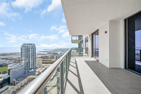Copropriété à vendre à Saint Petersburg, Floride: 2 chambres, 166.11 m2 № 2364921 - photo 23