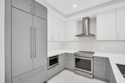 Copropriété à vendre à Saint Petersburg, Floride: 2 chambres, 166.11 m2 № 2364921 - photo 15