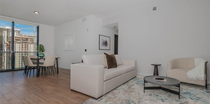 Condo à Miami, Floride, 3 chambres № 1861209