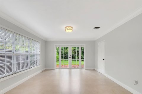 Casa en venta en Coral Gables, Florida, 3 dormitorios, 168.34 m2 № 1975115 - foto 3