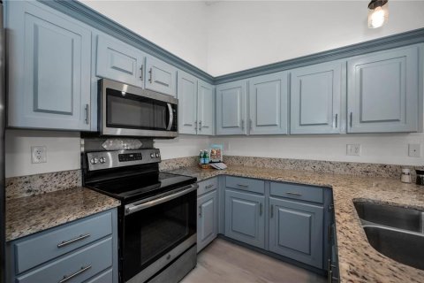 Condo in Palm Harbor, Florida, 2 bedrooms  № 1531884 - photo 19