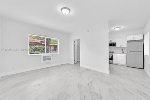 Appartement à louer à Hollywood, Floride: 1 chambre № 2001914 - photo 4