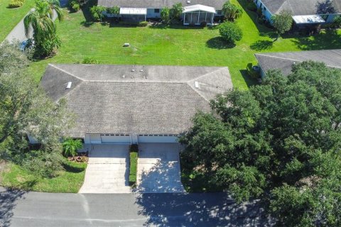 Condo in Sun City Center, Florida, 2 bedrooms  № 2376870 - photo 24