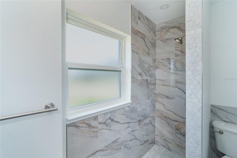Villa ou maison à vendre à Port Charlotte, Floride: 2 chambres, 100.33 m2 № 2103085 - photo 21