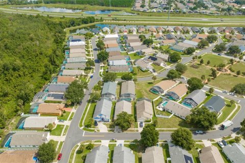House in Kissimmee, Florida 4 bedrooms, 166.39 sq.m. № 1520394 - photo 4