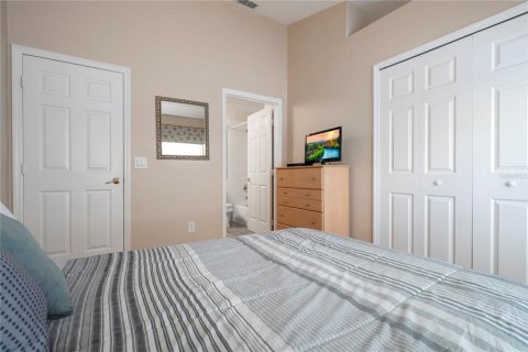 House in Kissimmee, Florida 4 bedrooms, 166.39 sq.m. № 1520394 - photo 23