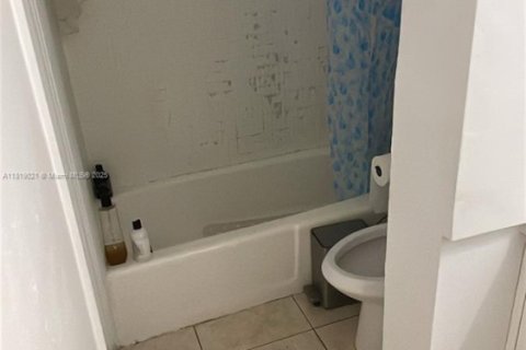 Condo in Hallandale Beach, Florida, 2 bedrooms  № 1776311 - photo 6
