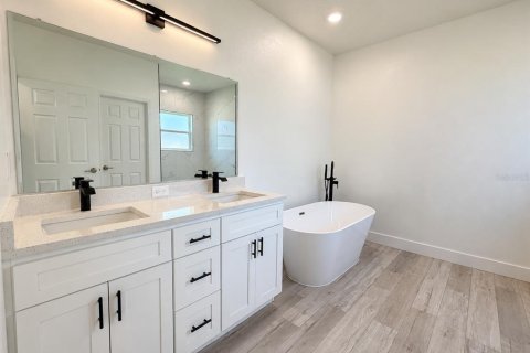 Casa en alquiler en Ocala, Florida, 4 dormitorios, 165.55 m2 № 2430910 - foto 12