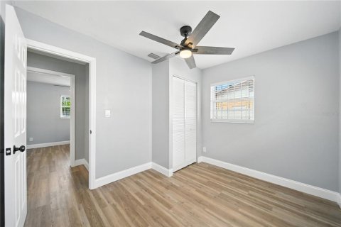 Casa en alquiler en Saint Petersburg, Florida, 3 dormitorios, 106.84 m2 № 1885393 - foto 8