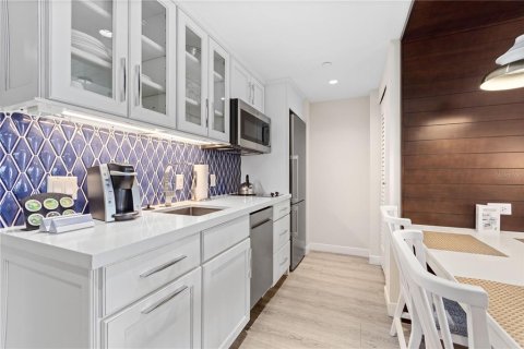 Condominio en venta en Longboat Key, Florida, 1 dormitorio, 59.46 m2 № 1908599 - foto 6