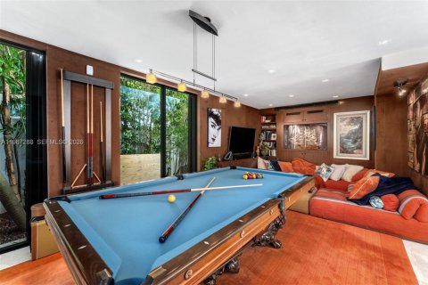 Casa en venta en Miami Beach, Florida, 5 dormitorios, 501.58 m2 № 2029809 - foto 28