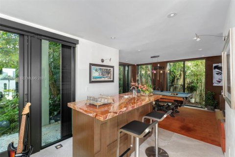 Casa en venta en Miami Beach, Florida, 5 dormitorios, 501.58 m2 № 2029809 - foto 27