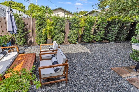 Townhouse in Fort Lauderdale, Florida 3 bedrooms, 197.88 sq.m. № 1922980 - photo 8