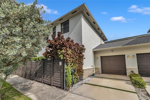 Townhouse in Fort Lauderdale, Florida 3 bedrooms, 197.88 sq.m. № 1922980 - photo 9