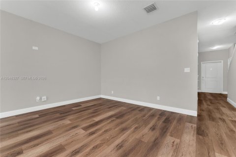 Touwnhouse à vendre à Lauderhill, Floride: 3 chambres, 138.98 m2 № 2251715 - photo 24