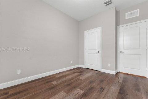 Touwnhouse à vendre à Lauderhill, Floride: 3 chambres, 138.98 m2 № 2251715 - photo 21