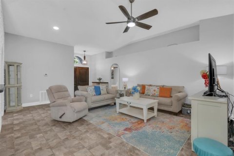 House in Sanford, Florida 3 bedrooms, 150.22 sq.m. № 2333954 - photo 6