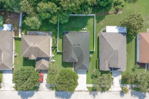 House in Sanford, Florida 3 bedrooms, 150.22 sq.m. № 2333954 - photo 30
