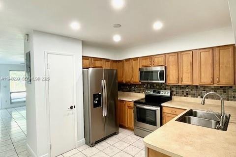 Снять в аренду квартиру в Форт-Лодердейл, Флорида 2 спальни, 253.99м2, № 1998484 - фото 13