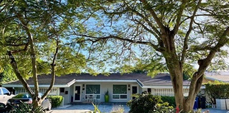 Квартира в Форт-Лодердейл, Флорида 2 спальни, 253.99м2 № 1998484