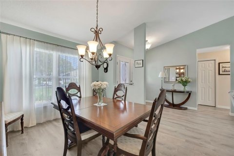 House in Spring Hill, Florida 3 bedrooms, 143.91 sq.m. № 2091570 - photo 8