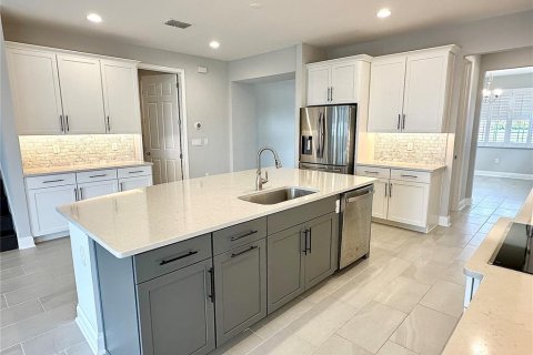 Villa ou maison à louer à Clermont, Floride: 5 chambres, 410.81 m2 № 1848187 - photo 5