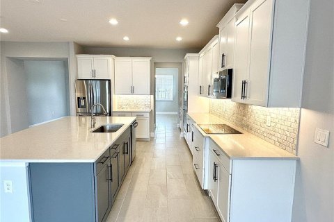Villa ou maison à louer à Clermont, Floride: 5 chambres, 410.81 m2 № 1848187 - photo 7