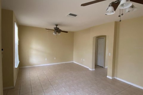 Townhouse in Brandon, Florida 3 bedrooms, 140.1 sq.m. № 1851392 - photo 17