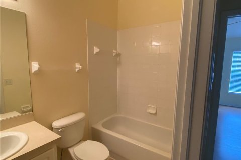 Townhouse in Brandon, Florida 3 bedrooms, 140.1 sq.m. № 1851392 - photo 8