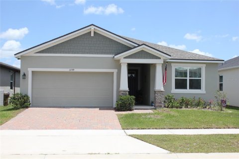 House in Kissimmee, Florida 4 bedrooms, 189.71 sq.m. № 2310634