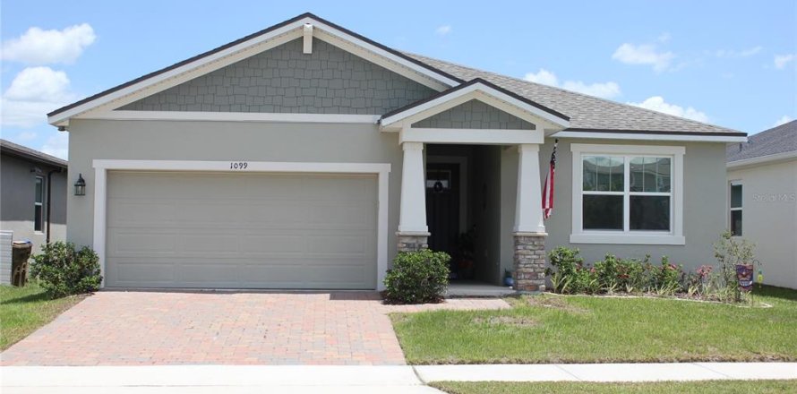 Villa ou maison à Kissimmee, Floride 4 chambres, 189.71 m2 № 2310634
