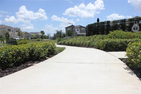 Villa ou maison à vendre à Kissimmee, Floride: 4 chambres, 189.71 m2 № 2310634 - photo 18