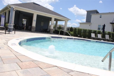 Villa ou maison à vendre à Kissimmee, Floride: 4 chambres, 189.71 m2 № 2310634 - photo 11