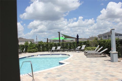 Villa ou maison à vendre à Kissimmee, Floride: 4 chambres, 189.71 m2 № 2310634 - photo 13