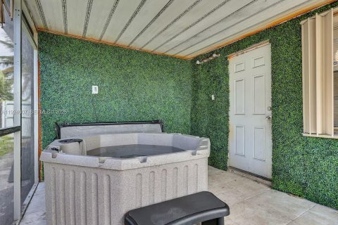 Casa en venta en Miramar, Florida, 3 dormitorios, 141.68 m2 № 1982362 - foto 20