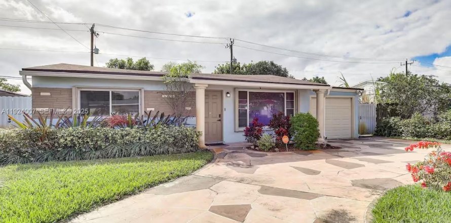 Casa en Miramar, Florida 3 dormitorios, 141.68 m2 № 1982362