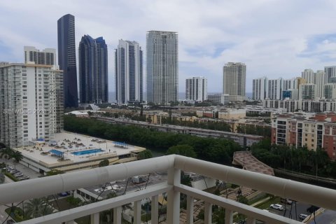 Condo in Sunny Isles Beach, Florida, 2 bedrooms № 2076056