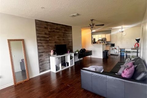 Copropriété à vendre à Orlando, Floride: 2 chambres, 92.53 m2 № 2386281 - photo 10