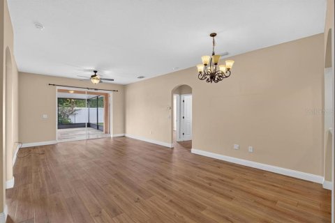 Villa ou maison à louer à Fish Hawk, Floride: 3 chambres, 164.62 m2 № 2167797 - photo 16