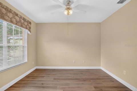 Villa ou maison à louer à Fish Hawk, Floride: 3 chambres, 164.62 m2 № 2167797 - photo 7