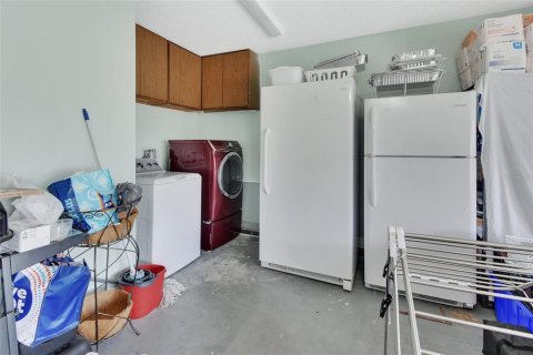 Купить виллу или дом в Делтона, Флорида 9 комнат, 158.03м2, № 1621068 - фото 30