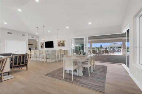 Villa ou maison à vendre à DeLand, Floride: 3 chambres, 251.67 m2 № 2329508 - photo 25