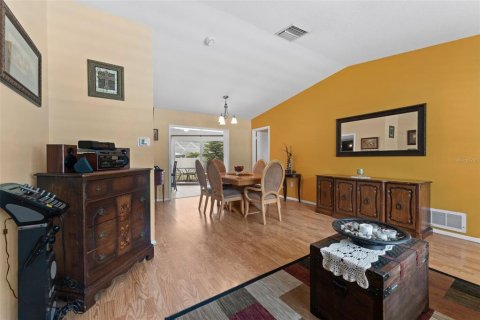 House in Palm Harbor, Florida 4 bedrooms, 183.67 sq.m. № 1803179 - photo 5