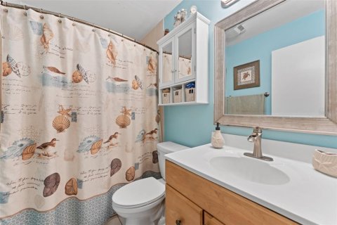 House in Palm Harbor, Florida 4 bedrooms, 183.67 sq.m. № 1803179 - photo 25