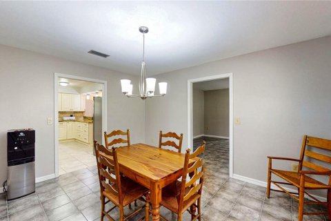 House in Lakeland, Florida 3 bedrooms, 201.97 sq.m. № 1839028 - photo 21