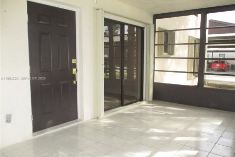 Copropriété à vendre à Stuart, Floride: 2 chambres, 101.45 m2 № 2026991 - photo 18