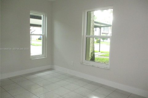 Copropriété à vendre à Stuart, Floride: 2 chambres, 101.45 m2 № 2026991 - photo 9